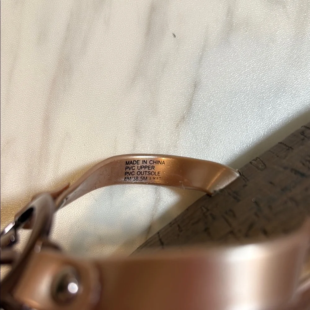 Michael Kors Rose Gold Logo Cork Thong Sandals Size 8